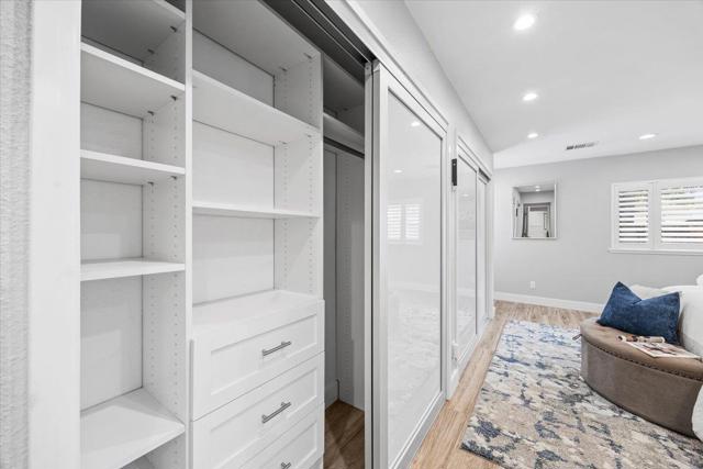 220 Lindbergh Street, San Mateo CA: https://media.crmls.org/mediaz/29a06377-d97b-46f7-97af-640f554286b8.jpg