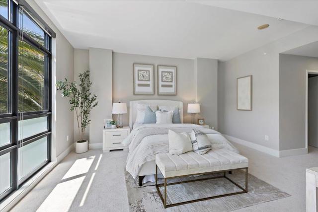 88 E San Fernando Street, San Jose CA: https://media.crmls.org/mediaz/29a10be7-f0d1-4605-96d6-a53baea84508.jpg