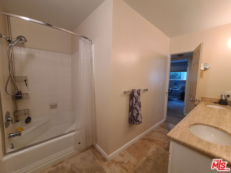 MLS #25616681 image #8