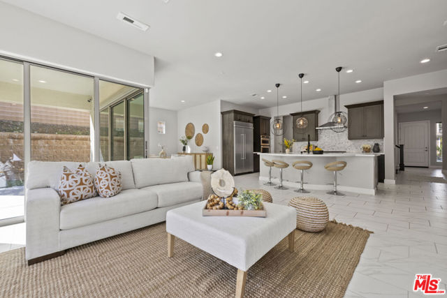 24220 Sterling Ranch Road, West Hills CA: https://media.crmls.org/mediaz/29a25f99-3a27-4edc-9047-278533695395.jpg