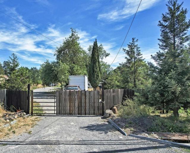 Image 1 of 12 For 84 Bellevue Avenue