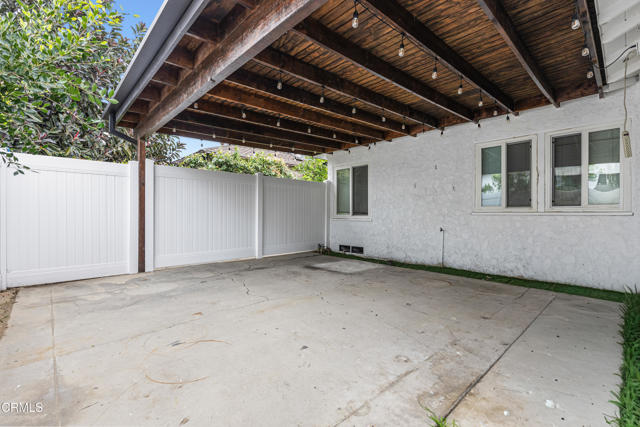 Detail Gallery Image 10 of 17 For 18207 Acre St, Los Angeles,  CA 91325 - 3 Beds | 2 Baths