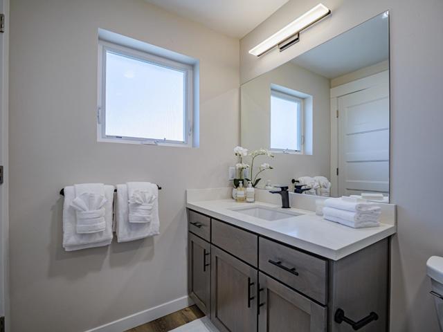136 Aptos Village Way, Aptos CA: https://media.crmls.org/mediaz/29a41fe7-1d50-4d8b-91ca-acf921845131.jpg