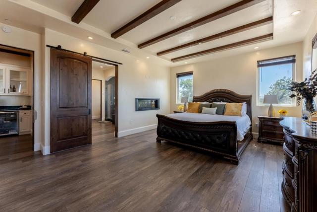 8440 Lovers Lane, Hollister CA: https://media.crmls.org/mediaz/29a595e4-c04e-4498-8c22-9b4ba010fbbd.jpg