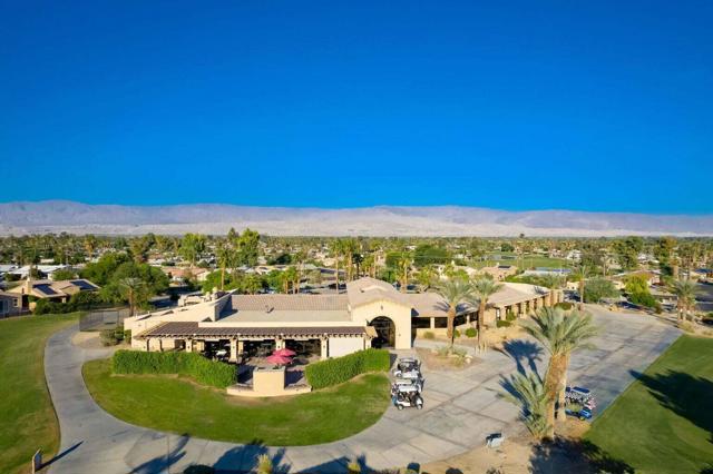 77370 New Mexico Drive, Palm Desert CA: https://media.crmls.org/mediaz/29a68e95-010e-4520-bc4c-31de490576dd.jpg