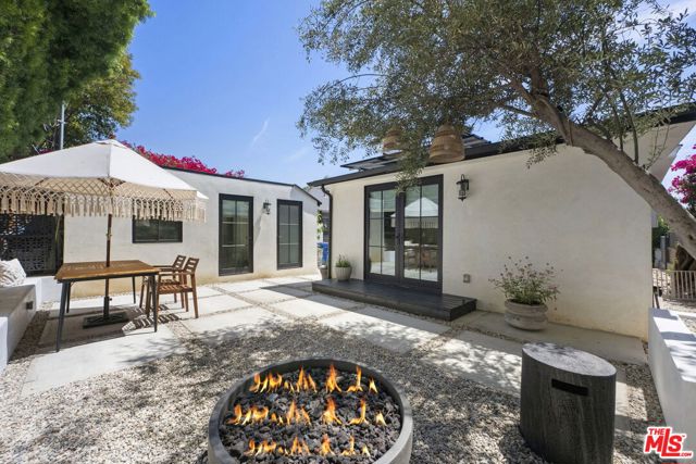 8961 Dicks Street, West Hollywood CA: https://media.crmls.org/mediaz/29a6f828-fd88-4ea3-8b4c-cf080cf03818.jpg