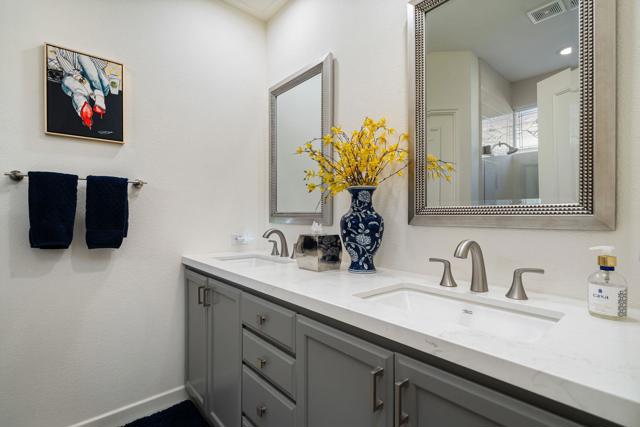 Image 32 of 50 For 320 Bright Rock Drive