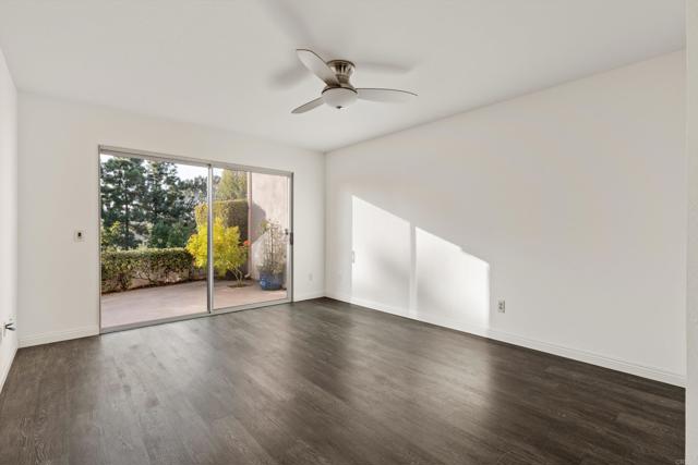 1349 Via Firenze, San Marcos CA: https://media.crmls.org/mediaz/29a736c3-1a68-4d66-8679-6a7e9df992df.jpg