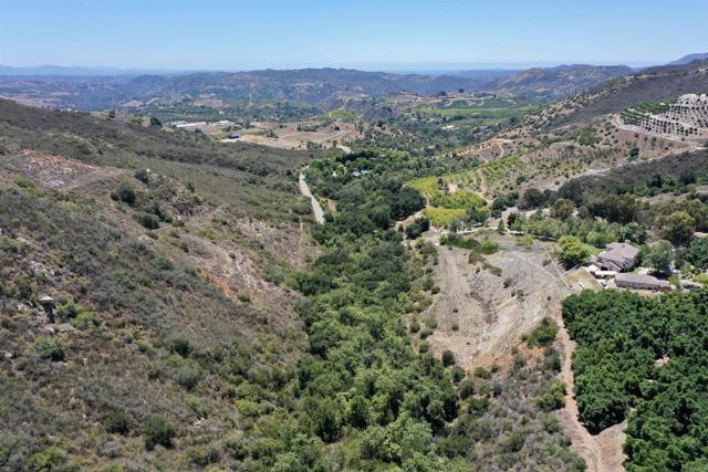 Detail Gallery Image 2 of 10 For El Calamar, Temecula,  CA 92590 - – Beds | – Baths