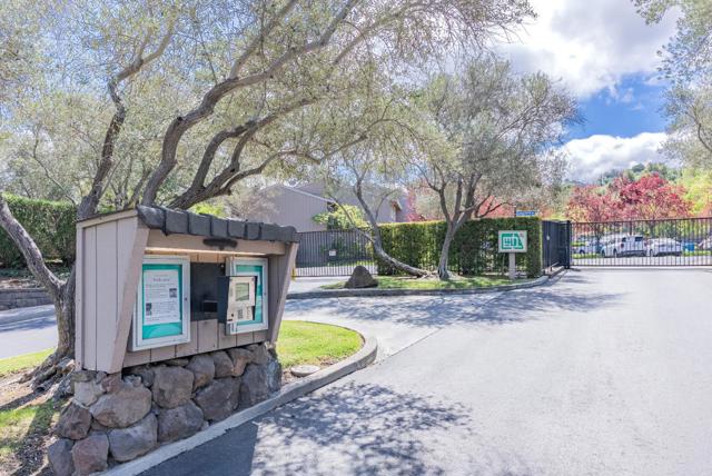 10178 Ridgeway Drive, Cupertino CA: https://media.crmls.org/mediaz/29a82b5e-3307-48c1-b9fd-dc5219cfe85d.jpg