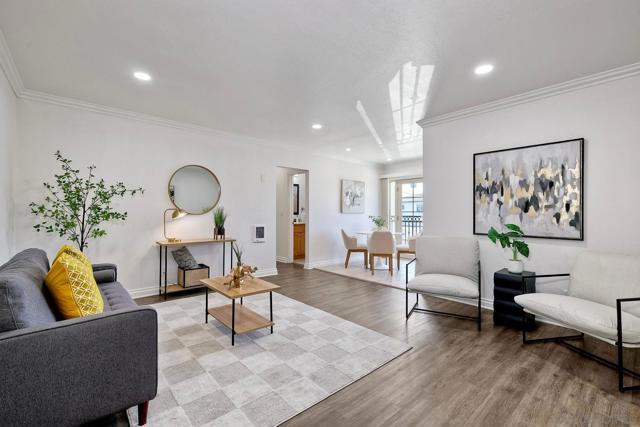 615 9th St, Imperial Beach CA: https://media.crmls.org/mediaz/29a88b4f-f8a3-4466-8dad-07e47f9197b7.jpg