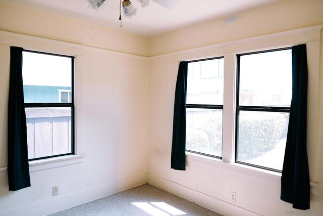 4757 59 Kensington Dr, San Diego CA: https://media.crmls.org/mediaz/29a95fff-b25b-4325-9a78-d1f19c21773c.jpg
