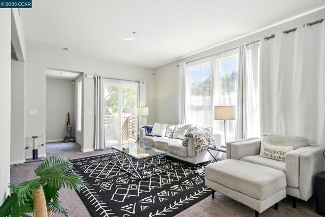 1620 Tucker Street, Oakland CA: https://media.crmls.org/mediaz/29a9a58f-2f74-4d89-843c-afa93b4434e4.jpg