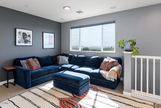 Detail Gallery Image 15 of 35 For 11825 Terra Vista Way #133,  Sylmar,  CA 91342 - 3 Beds | 2/1 Baths