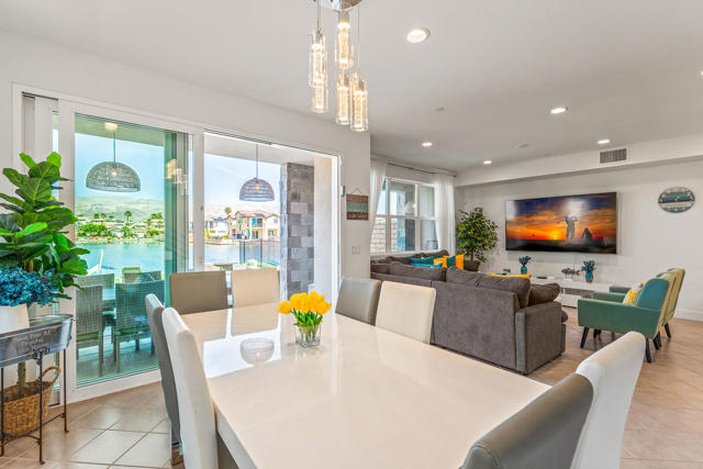 43240 Pietra Court, Indio CA: https://media.crmls.org/mediaz/29ab87b3-46ed-4fd1-a6d4-afdebcbb46d8.jpg