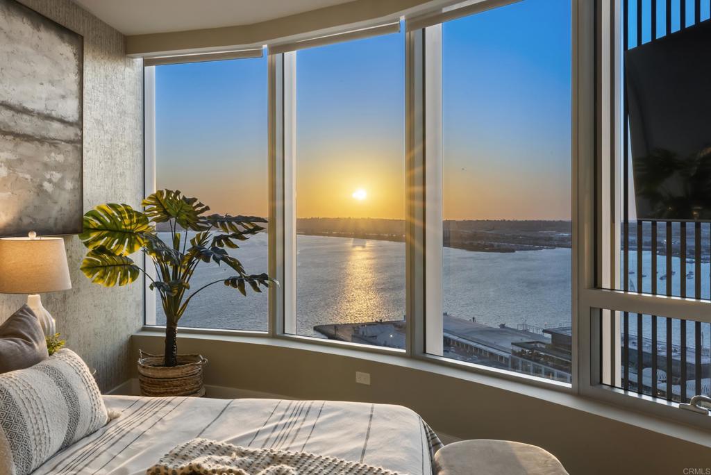 888 W E Street - photo 13