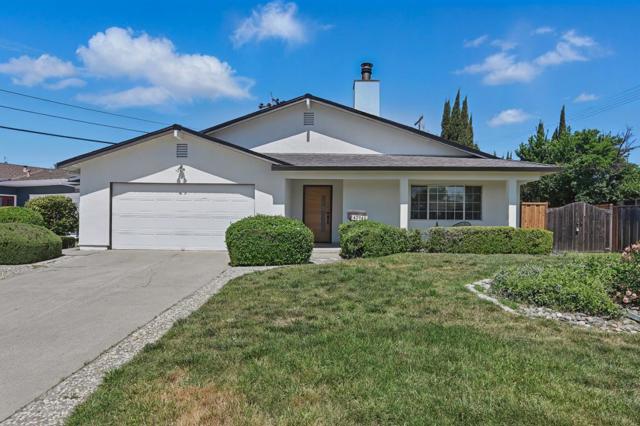 42948 Applewood Street, Fremont CA: https://media.crmls.org/mediaz/29ac792b-6107-4177-9d6a-cee401505106.jpg