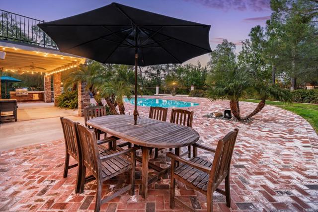 35715 Calle Nopal, Temecula CA: https://media.crmls.org/mediaz/29ad798d-6c0a-4249-9df6-32d46d166de3.jpg