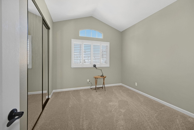 5233 Boulder Ct, Concord CA: https://media.crmls.org/mediaz/29adc5ae-3ab1-4f43-9bde-546fe195b2d4.jpg