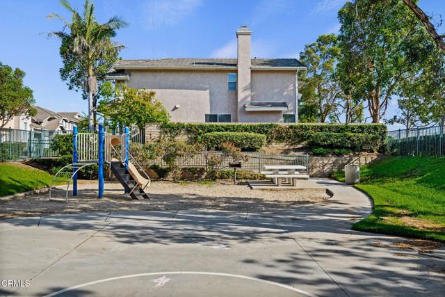 Detail Gallery Image 24 of 26 For 902 Calle Mar Vista Vt, Oxnard,  CA 93030 - 4 Beds | 3 Baths