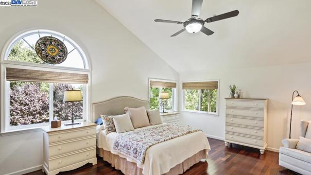 1348 Carlton Pl, Livermore CA: https://media.crmls.org/mediaz/29aedbb9-da74-4a91-a1eb-e7d69b95bde1.jpg