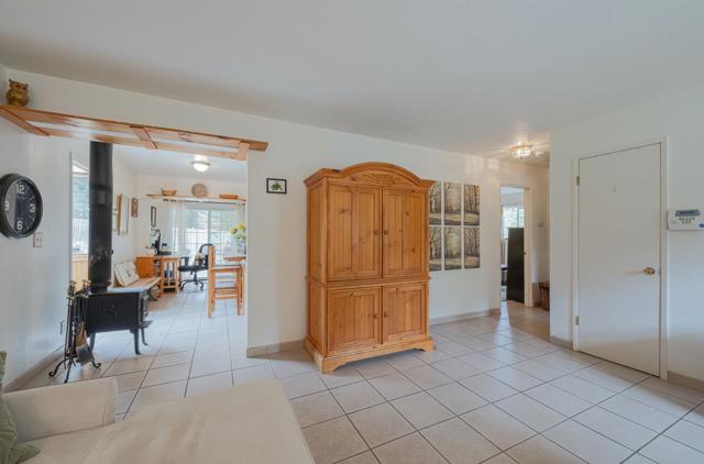 16566 Meridian Road, Salinas CA: https://media.crmls.org/mediaz/29aef885-f801-4cda-8c32-d743c3018f61.jpg