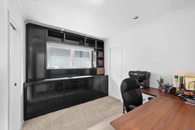 1151 Catalina Boulevard, San Diego CA: https://media.crmls.org/mediaz/29afe714-706f-4931-9909-61bc8868a27b.jpg