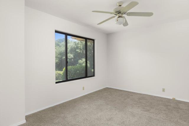 9400 Corriente Road, Atascadero CA: https://media.crmls.org/mediaz/29b10515-2f2a-4924-9752-eb30415e24af.jpg