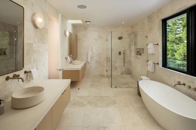 167 Almendral Avenue, Atherton CA: https://media.crmls.org/mediaz/29b2bbf2-ed8c-43fc-a5a4-cb65a03bc1f3.jpg