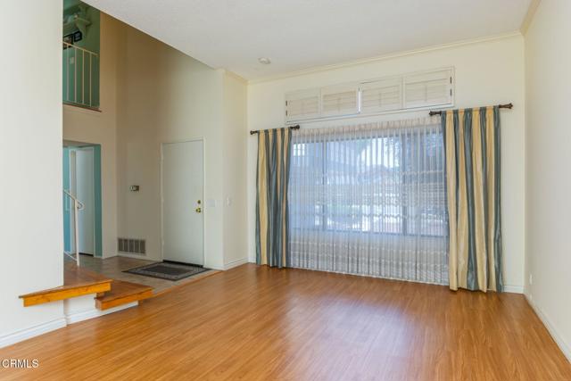 5930 Heritage Place, Camarillo CA: https://media.crmls.org/mediaz/29b3d973-7156-4a94-bbea-a41066c1d196.jpg