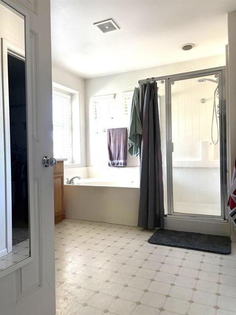 Detail Gallery Image 21 of 36 For 33510 Cedar Creek Ln, Lake Elsinore,  CA 92532 - 4 Beds | 2/1 Baths