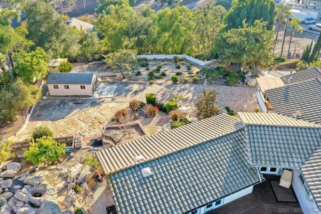 2848 Sunset Hills, Escondido CA: https://media.crmls.org/mediaz/29b4dcfc-6188-4b51-abd3-3db13769ca09.jpg
