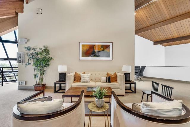 1 Appian Way, South San Francisco CA: https://media.crmls.org/mediaz/29b60d0d-cb39-4602-96d3-9c85c0bdb66b.jpg