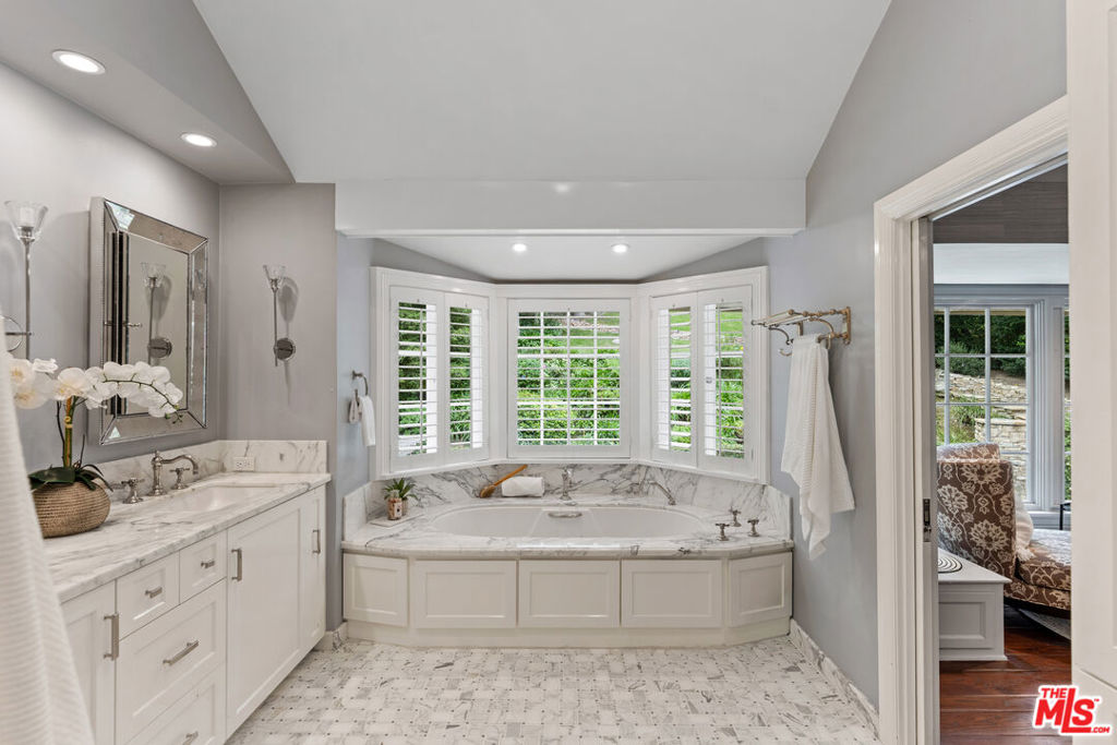 MLS #26834847 image #19