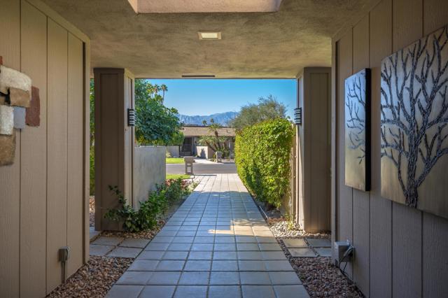 2 Whittier Court, Rancho Mirage, CA 92270