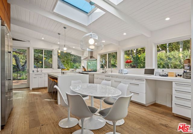 2934 Torito Road, Santa Barbara CA: https://media.crmls.org/mediaz/29b98d61-2afe-4fa9-a80b-0fe2116d9d5a.jpg