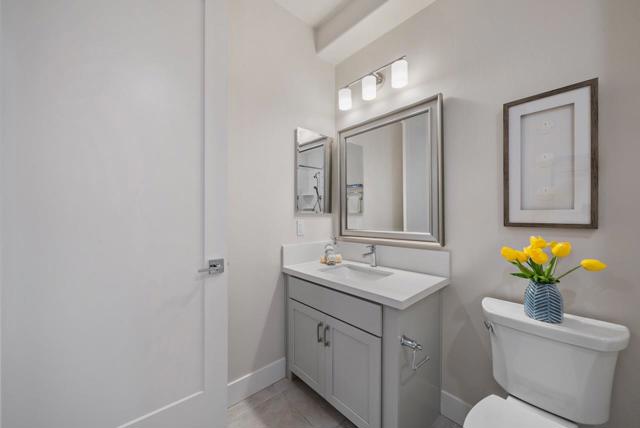 47382 Mission Falls Court, Fremont CA: https://media.crmls.org/mediaz/29bbd4f9-66a1-4397-8c63-55ee472e268e.jpg