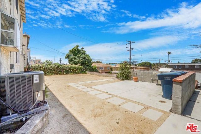 2133 102nd Street, Los Angeles, California 90047, ,Multi-Family,For Sale,102nd,24403849