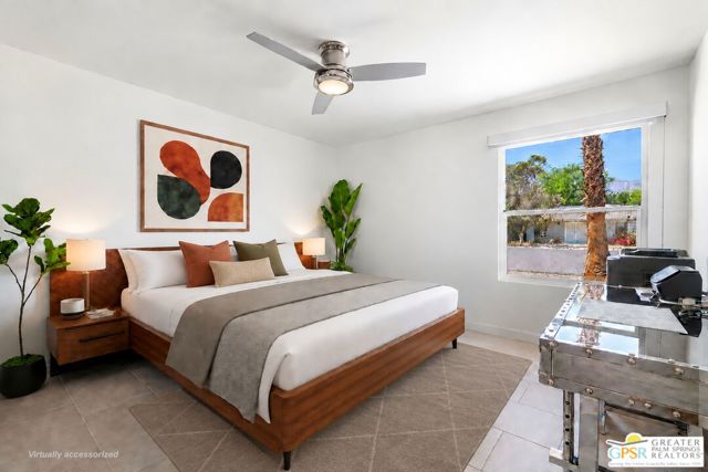 2002 N Whitewater Club Drive, Palm Springs, CA 92262