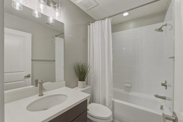 1634 Fairlead Avenue, Carlsbad CA: https://media.crmls.org/mediaz/29bed7dd-4bdb-45ba-91c2-4297952c80f8.jpg