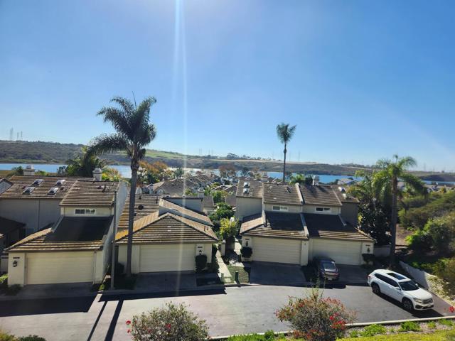 4781 ARGOSY LANE, Carlsbad CA: https://media.crmls.org/mediaz/29bef8b8-ac54-4ef3-836d-bd3249208357.jpg