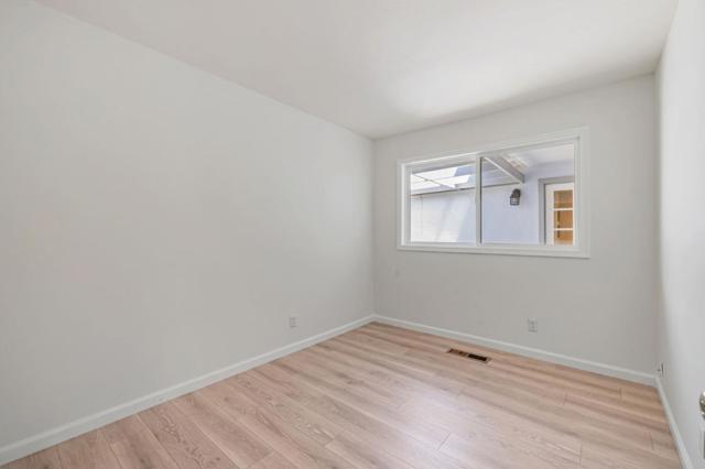 6113 Oak Forest, San Jose CA: https://media.crmls.org/mediaz/29bf1fa2-7f3f-448a-8231-ba24e32c86ee.jpg
