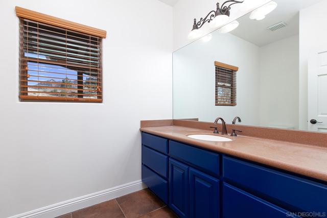 32153 Cerrada del Coyote, Warner Springs CA: https://media.crmls.org/mediaz/29c129d1-88a9-4d2d-a2e6-a3c8282c11b7.jpg