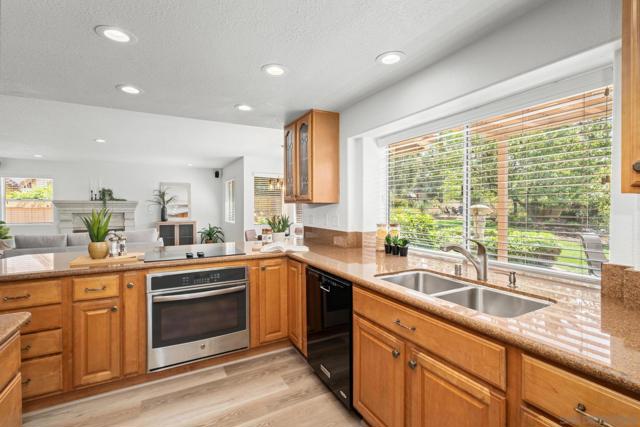 Image 26 of 65 For 12753 Aspen Ct