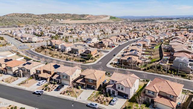 Detail Gallery Image 17 of 19 For 37530 Henna Ln, Palmdale,  CA 93551 - 3 Beds | 2/1 Baths