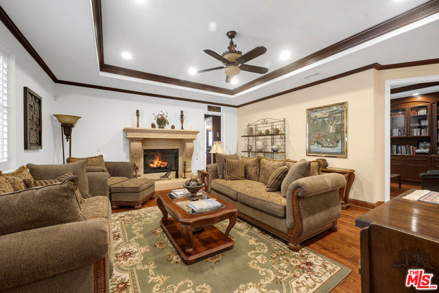 14933 Sutton Street, Sherman Oaks CA: https://media.crmls.org/mediaz/29c1a052-fcc6-4b9a-92c2-fc48d9040457.jpg