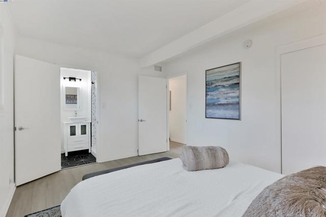 1167 Temple Dr, Pacheco CA: https://media.crmls.org/mediaz/29c5725e-6781-4a0e-b09c-2fec3843df83.jpg