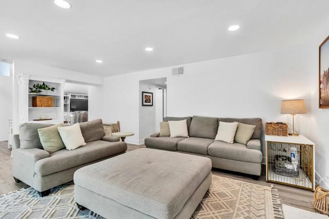 Detail Gallery Image 15 of 42 For 754 Rocking Horse Rd, Vista,  CA 92081 - 4 Beds | 3 Baths