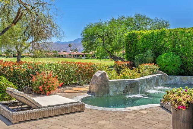 306 Loch Lomond Road, Rancho Mirage CA: https://media.crmls.org/mediaz/29c895af-cfa2-4694-aad6-32c86cf6d139.jpg