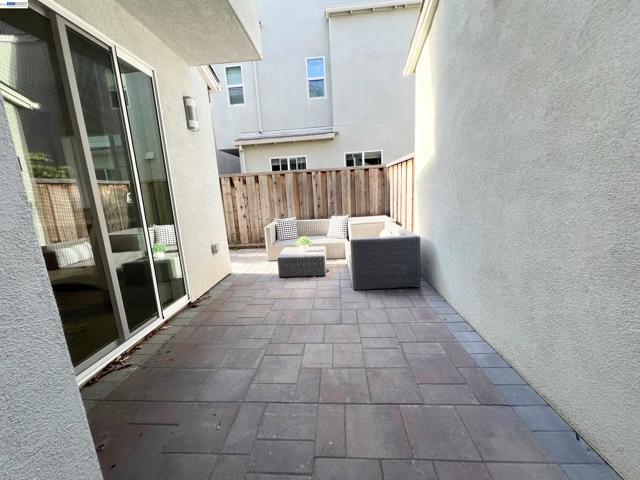 Image 32 of 44 For 8553 Schooner Way